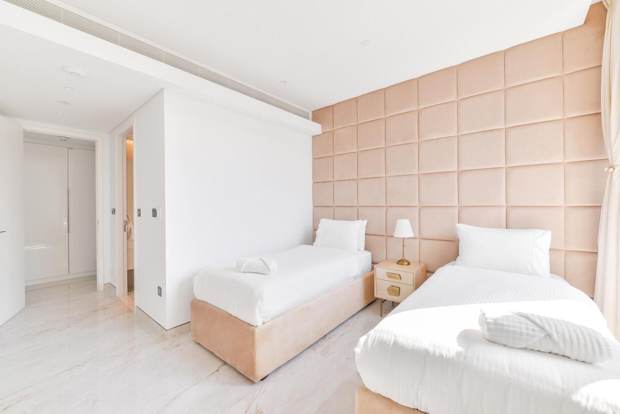 Premium 2+ 1 Bedroom Condo In The Heart Of Bluewaters Island Dubai Dış mekan fotoğraf