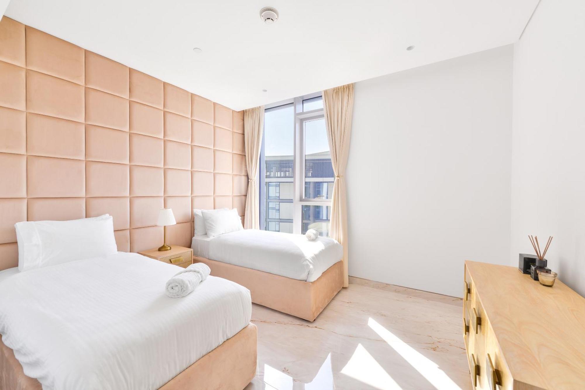 Premium 2+ 1 Bedroom Condo In The Heart Of Bluewaters Island Dubai Dış mekan fotoğraf